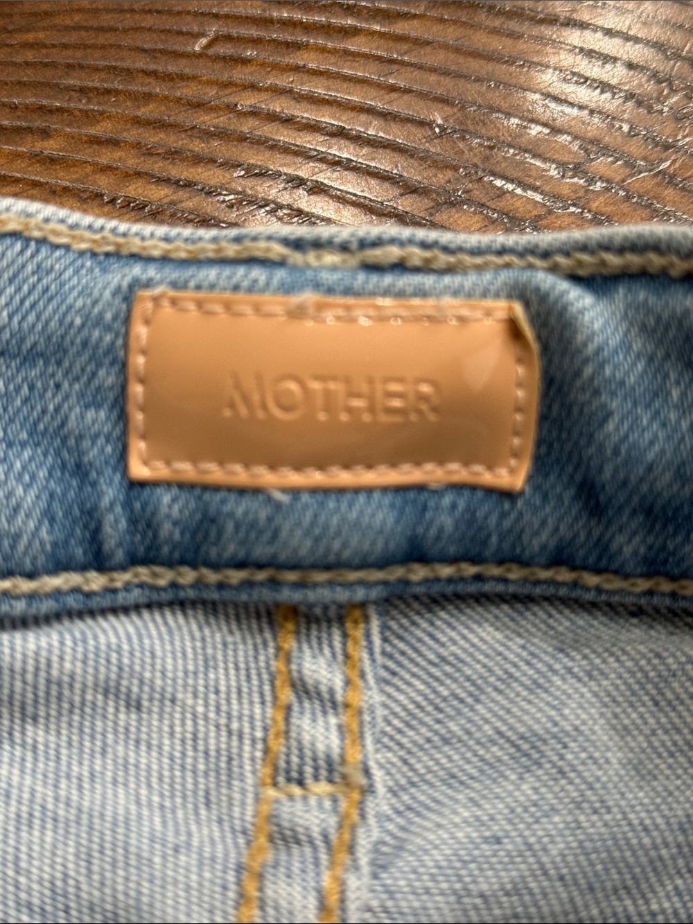 MOTHER The Inside Crop Step Fray Jeans - Picture 9 of 14